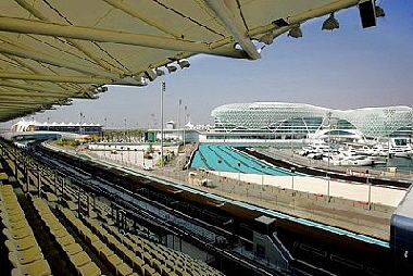 YAS MARINA ABUDHABI 08   430 X