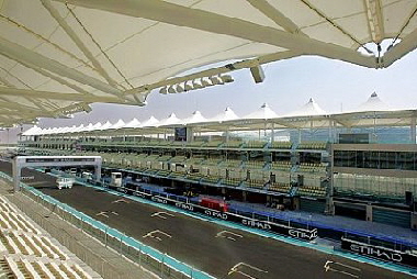 YAS MARINA ABUDHABI 09   430 X